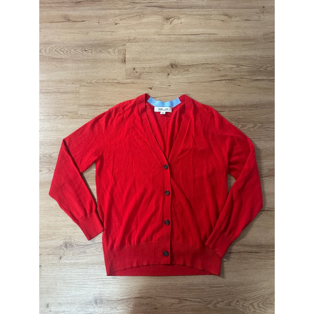 Diane von Furstenberg DVF Cardigan Womens M Red 100% Cashmere Button Sweater